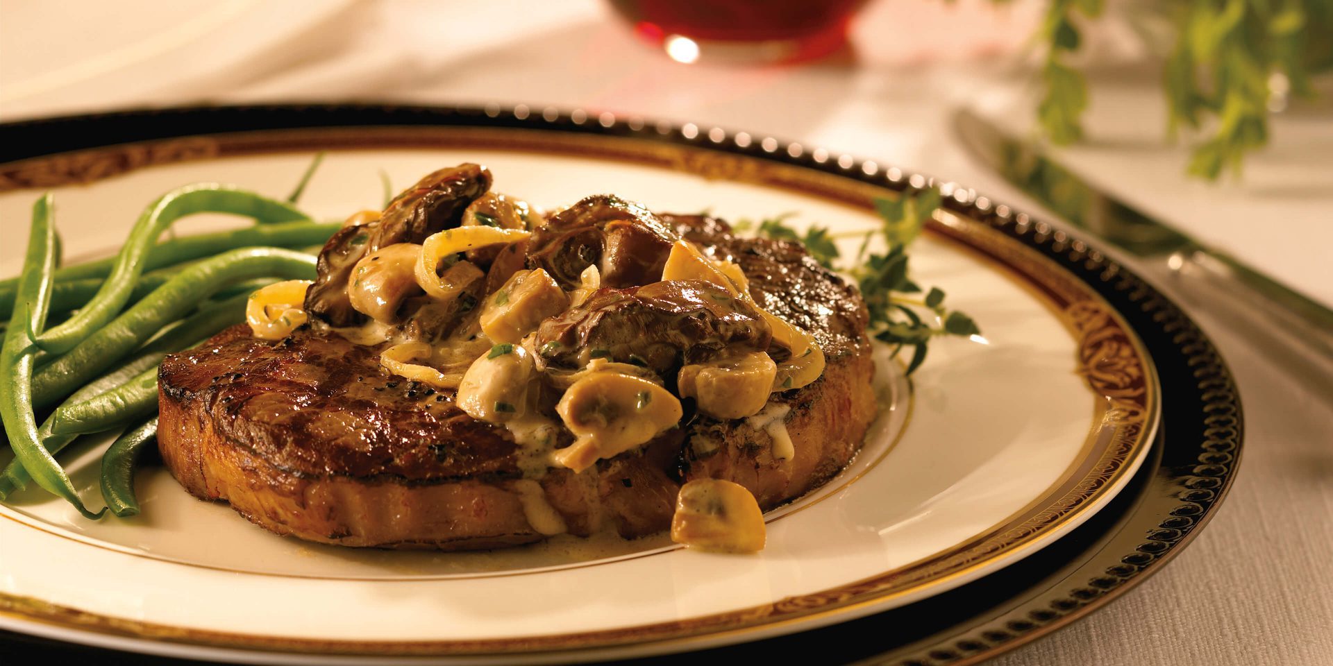 Faux-filet avec sauce aux huîtres fumées - Clover Leaf