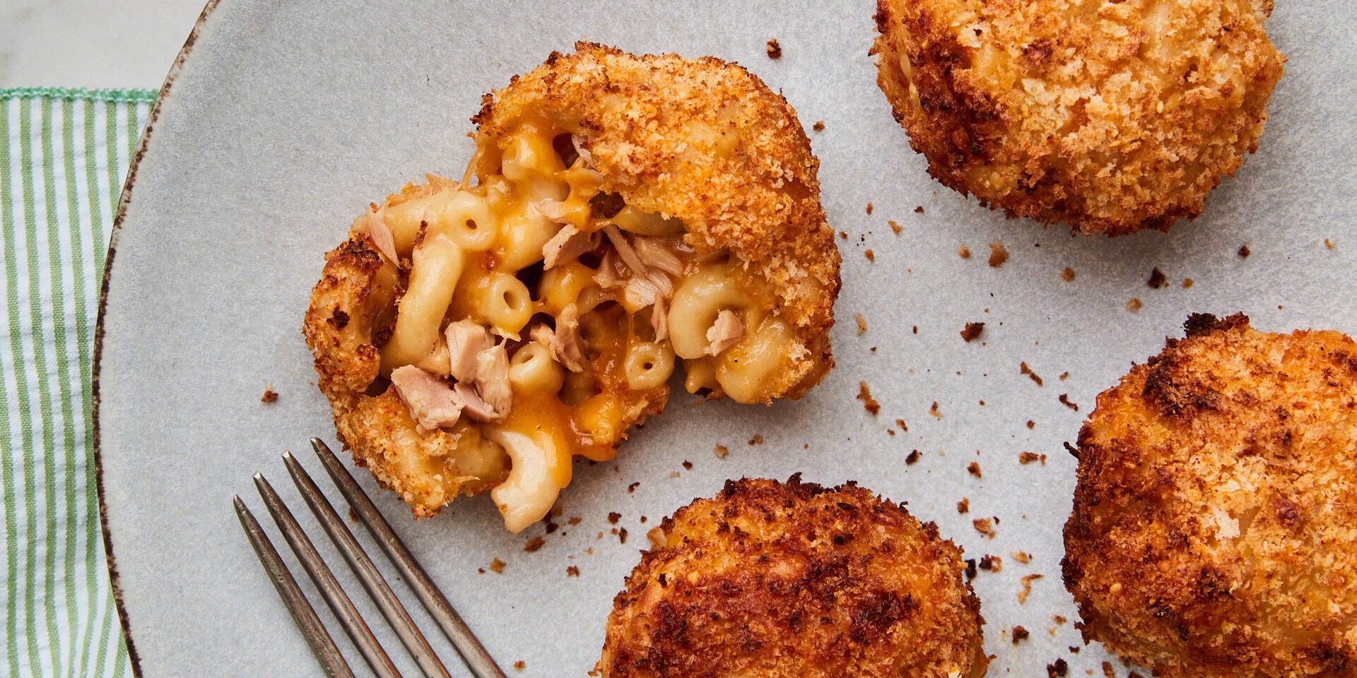Air Fryer Mac 'n' Cheese Tuna Bites Clover Leaf